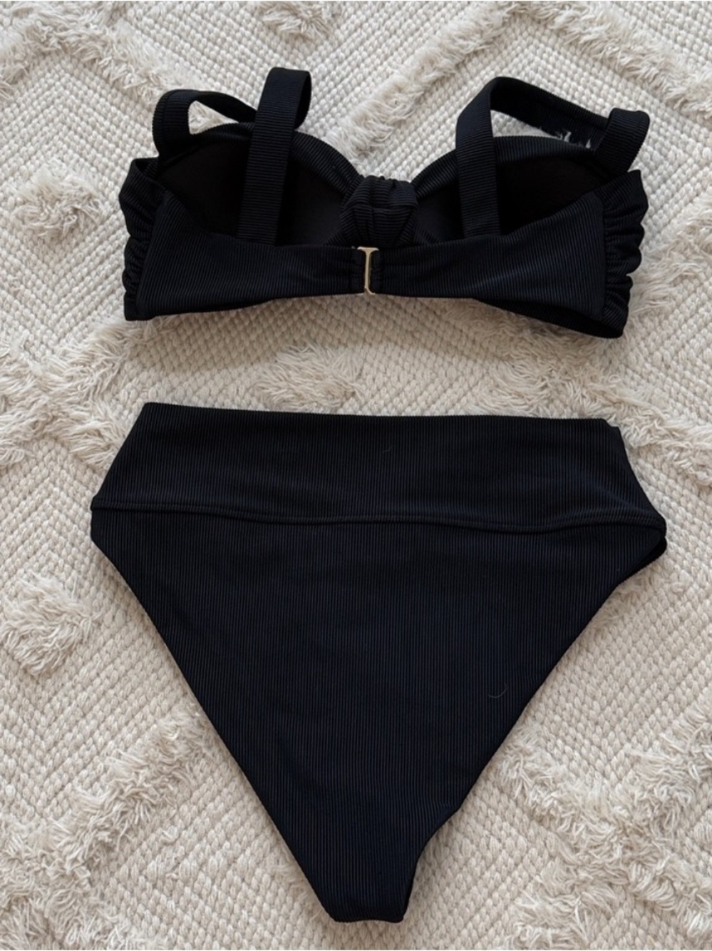 New Beach Riot Bikini Set - Picture 4 of 4